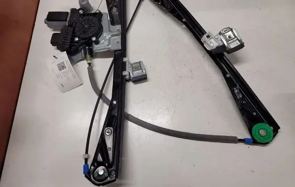 Jaguar S-Type Front door window regulator with motor 0130821485