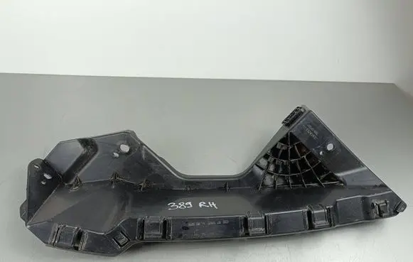 Honda CR-V Headlight/headlamp mounting bracket 71240384