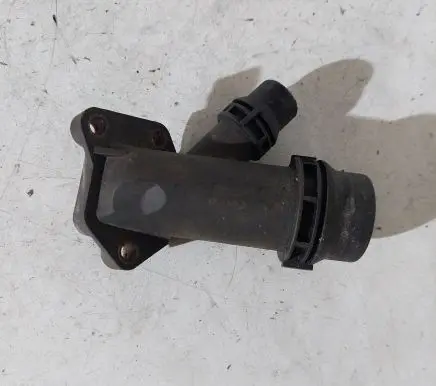 BMW 5 E39 Engine coolant pipe/hose 11127806196