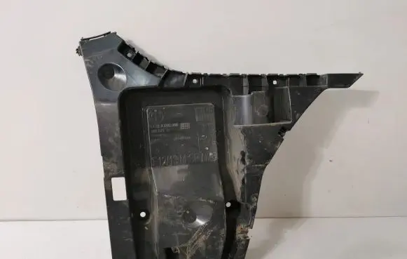 BMW 6 F12 F13 Rear bumper mounting bracket 8050386