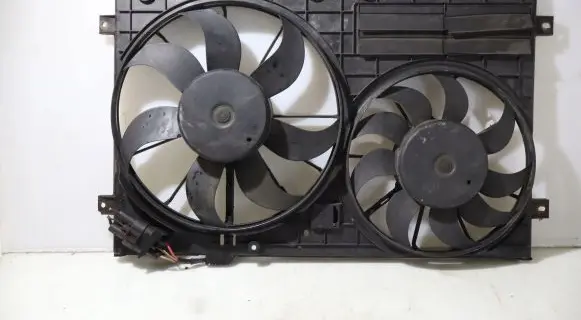 Volkswagen Touran I Air conditioning (A/C) fan (condenser) 