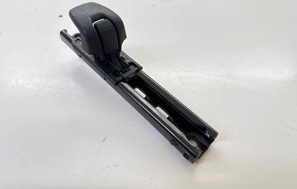 Ford Transit Custom Seat belt adjustment rail BK21V611C46AE 617333800E
