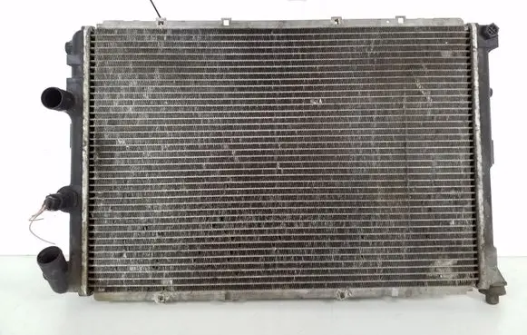 Renault Megane I Coolant radiator