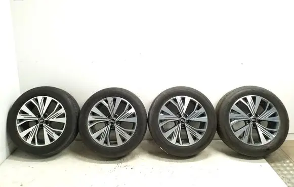 Audi Q4 Sportback e-tron R19 alloy rim 