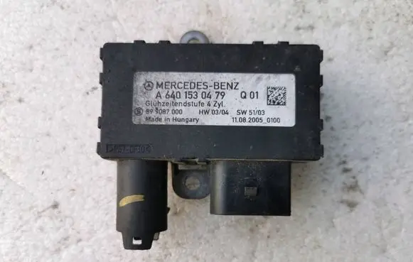 Mercedes-Benz B W245 Glow plug pre-heat relay A6401530479 899087000