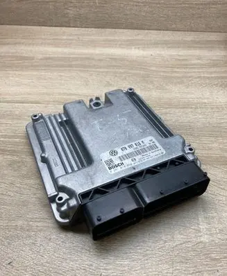 Volkswagen Transporter - Caravelle T5 Engine control unit/module ECU 070997016M 0281014050