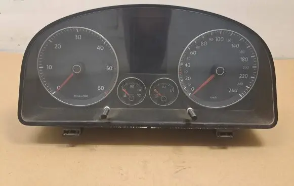 Volkswagen Touran I Speedometer (instrument cluster) 1T0920872F V0011000 VWZ7Z0F4099292