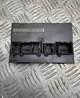 Volkswagen Touran I Comfort/convenience module 1K0959433C 5DK00858315