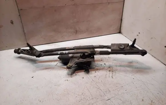 Volvo V70 Front wiper linkage and motor 9171901 404606 8624239