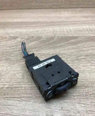 Renault Megane I Light switch 7700430218