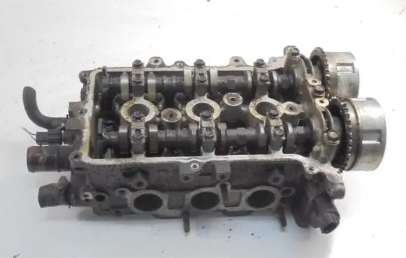 KIA Picanto Engine head