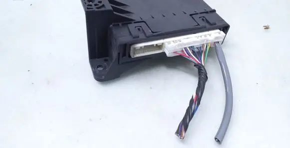 Toyota Avensis T270 Air conditioning/heating control unit 8865005251