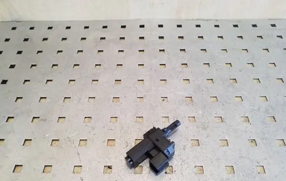 Clutch pedal sensor