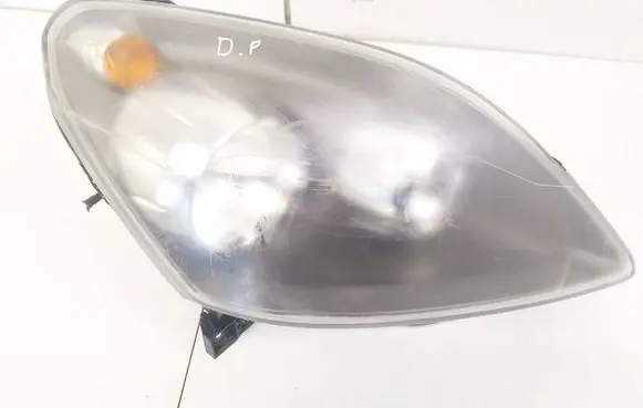 Opel Zafira B Headlight/headlamp 
