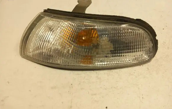 Mazda 626 Front indicator light 082161528lf