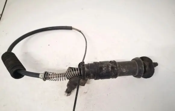 Volkswagen Golf III Clutch cable 1h1721335a