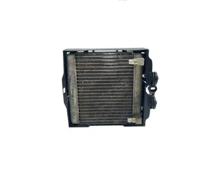 BMW 7 F01 F02 F03 F04 Engine oil radiator 7572542 17217572542