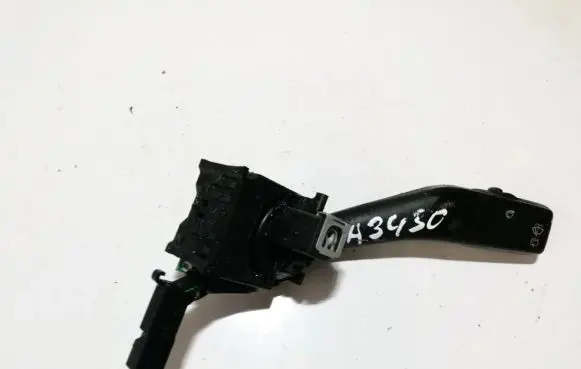 Volkswagen Golf V Wiper control stalk 1k0953519 anp80h014adta0619d