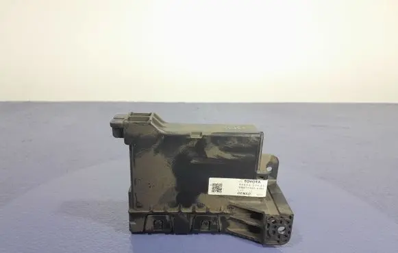 Toyota Auris E180 Other control units/modules 88650-02K30