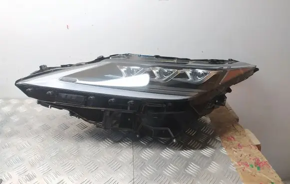 Lexus RX 450H Headlight/headlamp