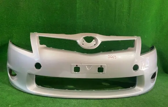 Toyota Auris 150 Front bumper