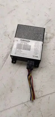 Volkswagen PASSAT B6 Gateway control module 9013662A
