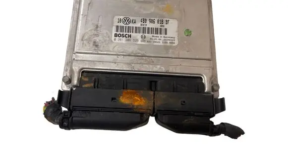 Audi A6 S6 C5 4B Engine control unit/module 4B0906018BF 26SA6403 0261206525