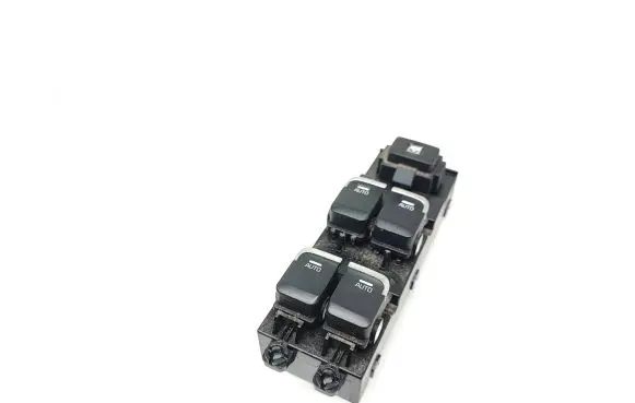 KIA Ceed Electric window control switch 93570A2200