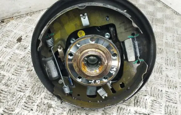Volkswagen ID.3 Rear wheel hub