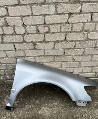 Volkswagen Phaeton Fender