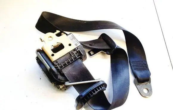 Peugeot 307 Front seatbelt 96527696xx b507743