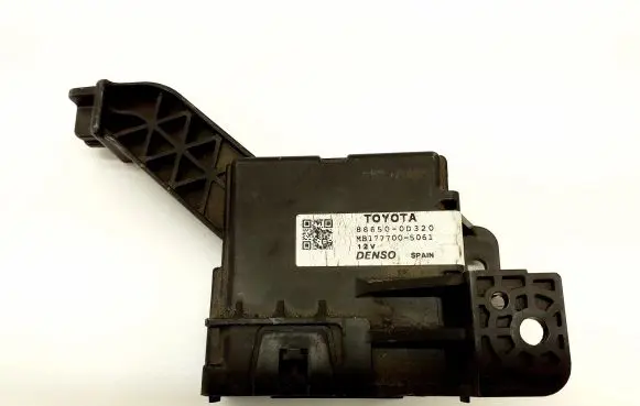 Toyota Yaris Climate control unit MB1777005061 886500D320