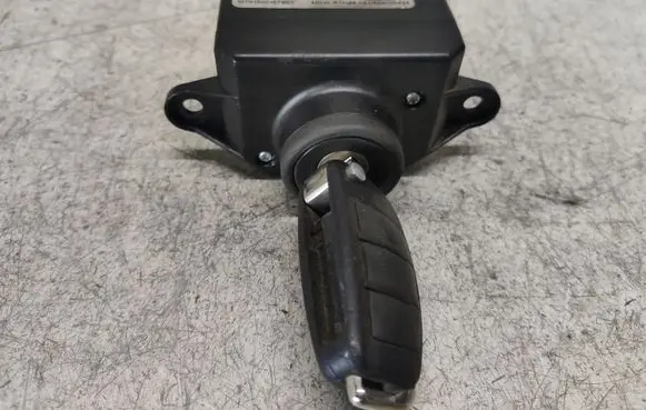 Audi A6 S6 C6 4F Ignition lock 4F0909131J
