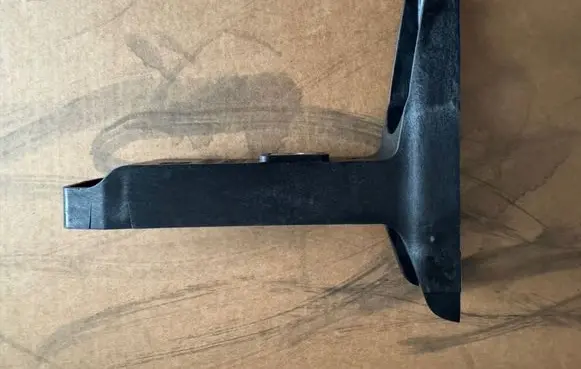 Audi Q8 Front bumper mounting bracket 4M8807334
