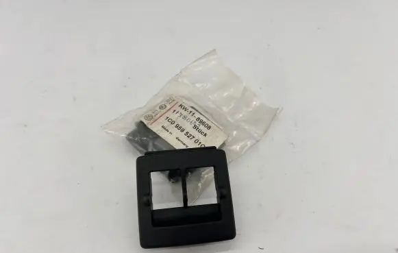 Volkswagen New Beetle Front door window switch trim 1C0959527 KW1189608