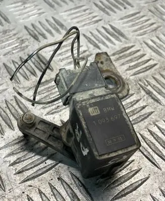 BMW X5 E53 Headlight/headlamp level sensor 1093697 30903