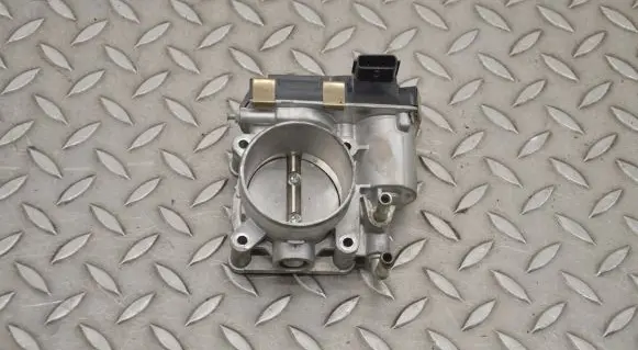 Infiniti Q50 Throttle valve 6322A2