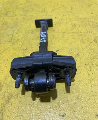 Ford Fiesta Front door check strap stopper 