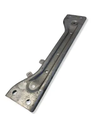 Volkswagen PASSAT B9 Muffler mount bracket/holder 5Q0004421B