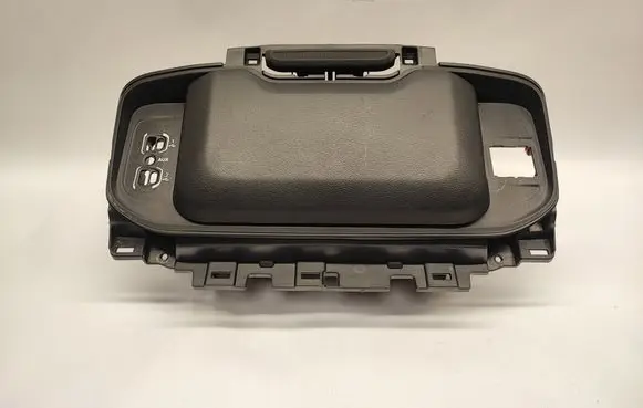 Dodge RAM 1500 DS Glove box 5YE15TX7AH