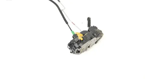 Volkswagen PASSAT B6 Coupe door lock (next to the handle) 3023881