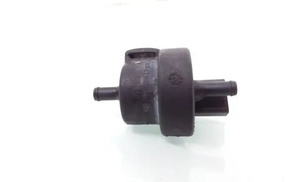 Audi A6 S6 C5 4B Turbo solenoid valve 058133459