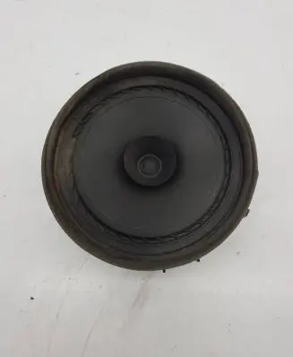 Mitsubishi L200 Front door speaker 8720A151