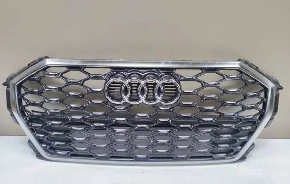 Audi Q3 F3 Front bumper upper radiator grill 83F853651A