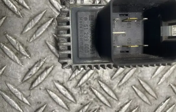 Opel Zafira A Glow plug pre-heat relay