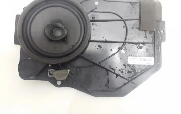 Volvo C30 Front door speaker 31252246 07w32