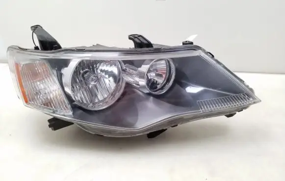 Mitsubishi Outlander Headlight/headlamp
