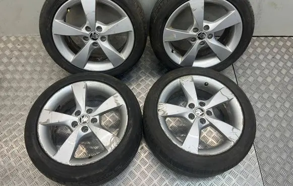 Skoda Rapid (NH) R16 alloy rim 5JA601025A