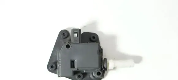 Audi A4 S4 B6 8E 8H Tailgate boot lock/latch motor 8E9827833