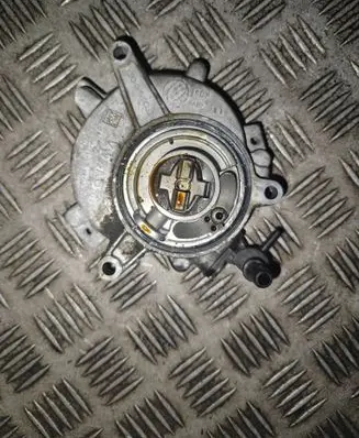 Vacuum pump